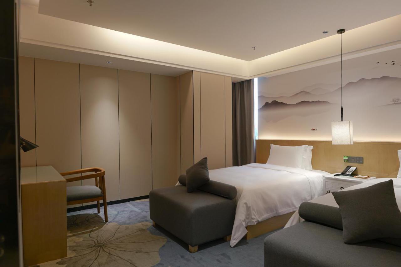 Paco Hotel Shenzhen Luohu Port Экстерьер фото
