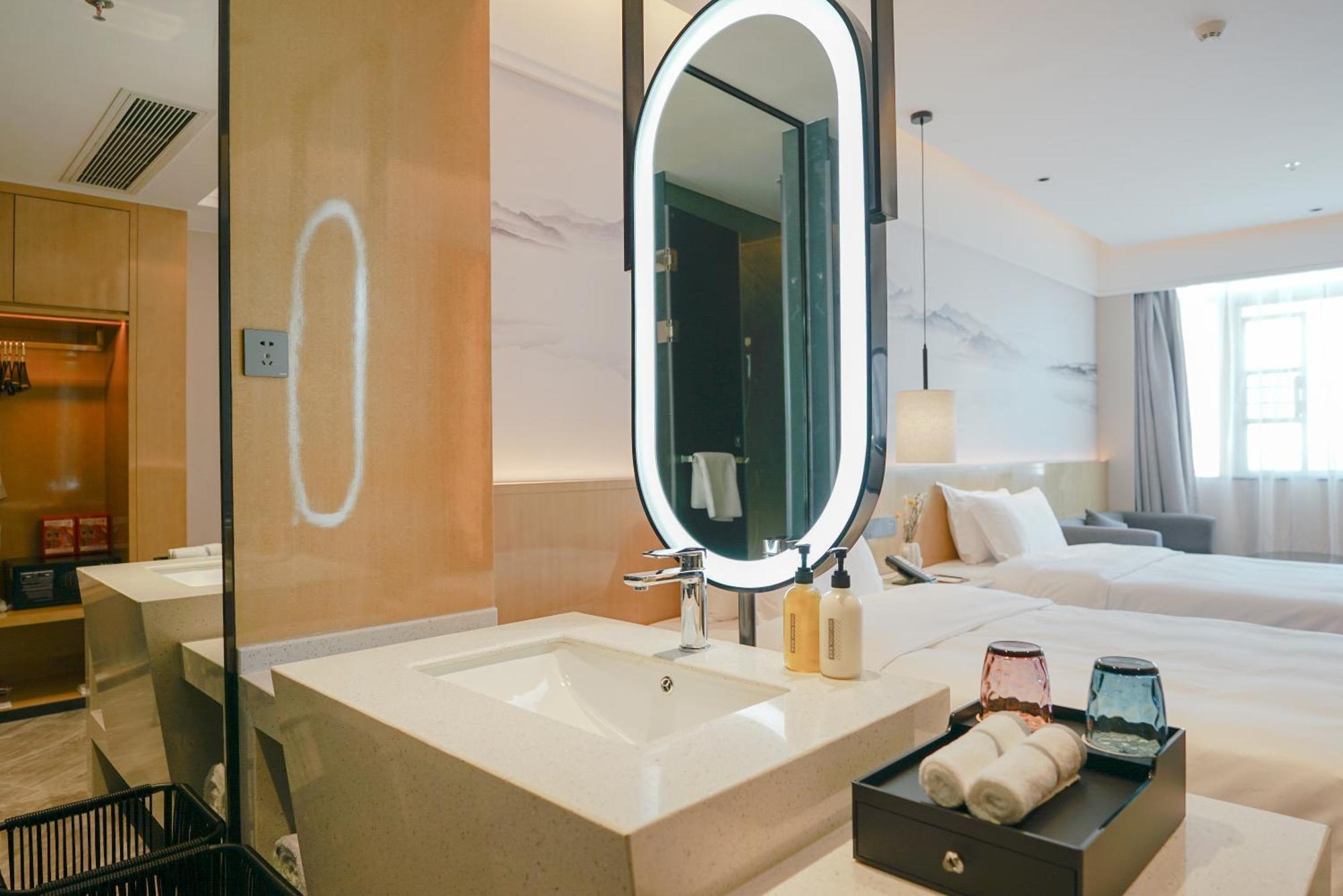 Paco Hotel Shenzhen Luohu Port Экстерьер фото